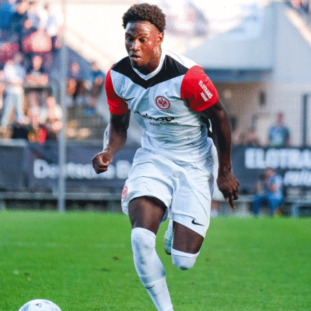 Leihe mit Kaufoption: Eintracht gibt Alidou in die Serie A ab