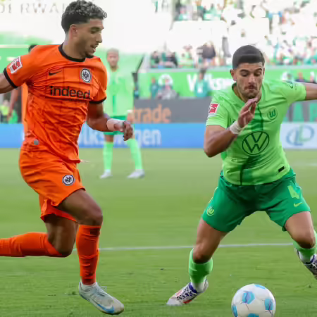 Zurück zur Dreierkette? Koulierakis in die Startelf? Hasenhüttls Abwehrfragen